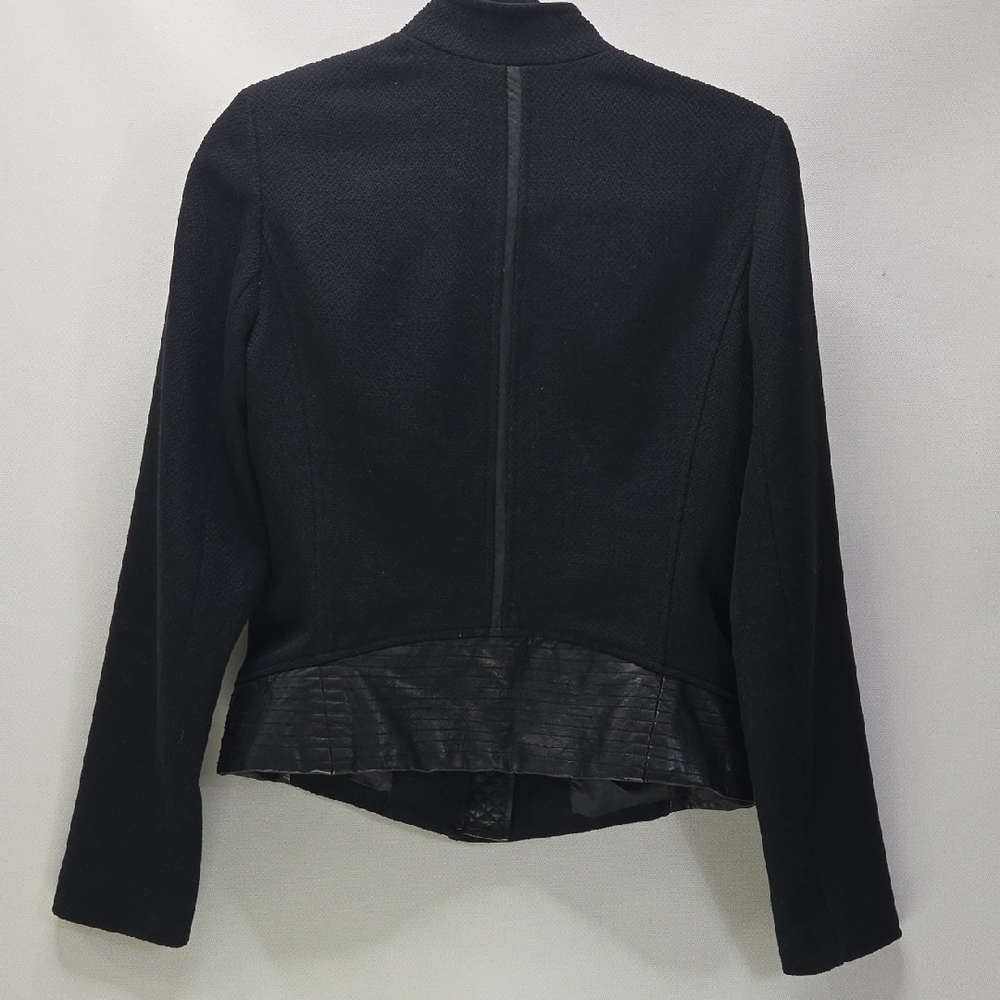 Vince Black Textured Blazer - Picture 10 of 11